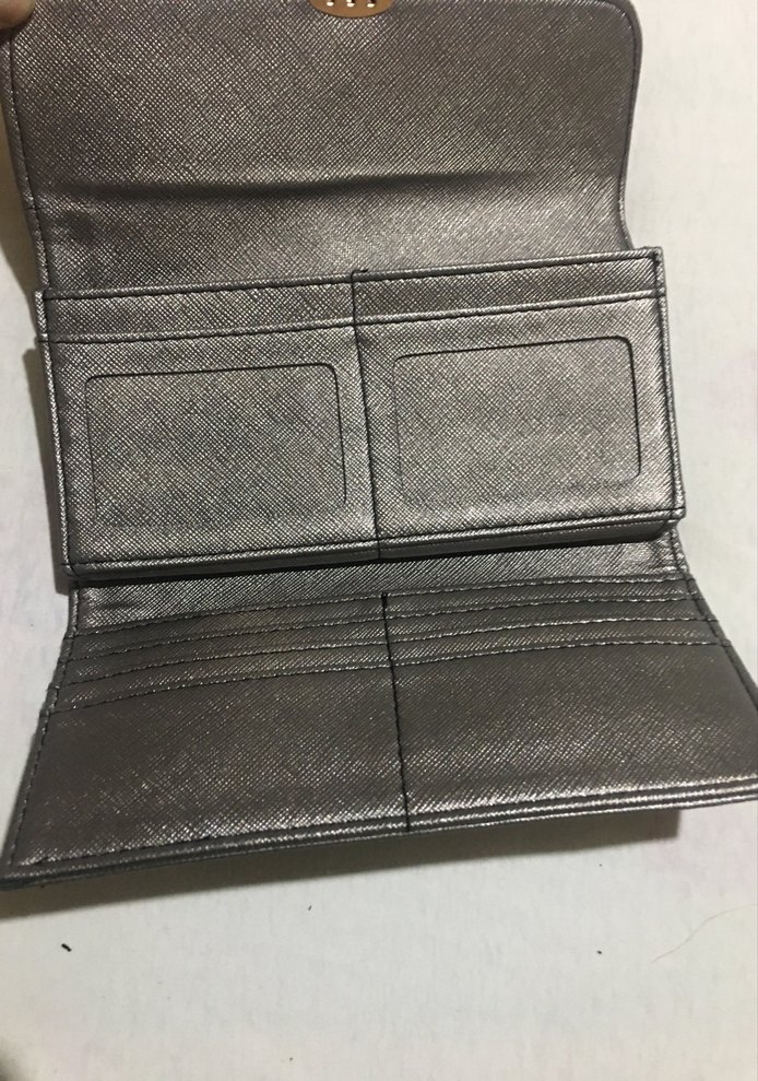 Gri Deri Tokalı Kadın Portföy Cüzdan - Görsel 2