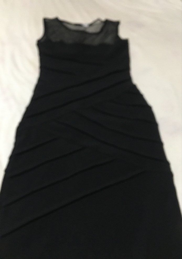 Kolsuz, V Yakalı Siyah Uzun Abiye Elbise - Görsel 3