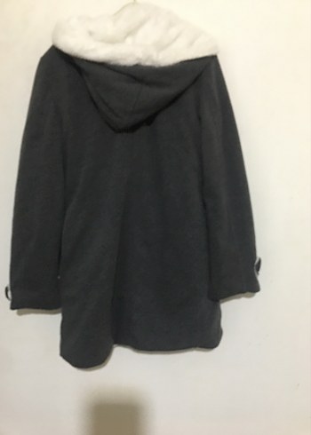 Kapüşonlu gri düğmeli kaban - Görsel 2