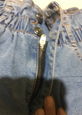 Mavi Düğmeli Kadın Mini Denim Şort - Görsel 3