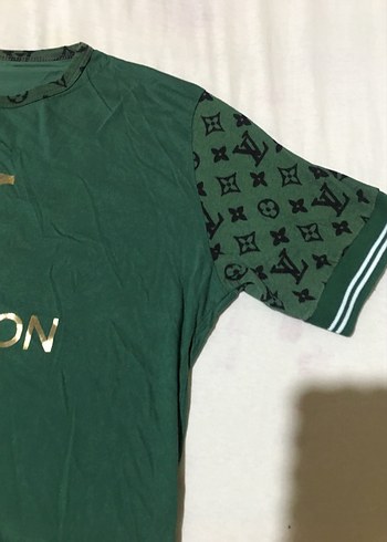 Yeşil Kısa Kollu Lous Vuitton Tişört - Görsel 2