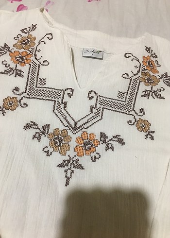 l Beden Nakış İşlemeli Beyaz Bohem Kadın Bluz tunik