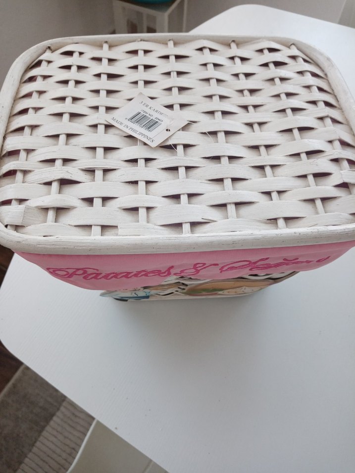 Beyaz pastel renkli, hasır, patates, soğan sepeti - Görsel 3