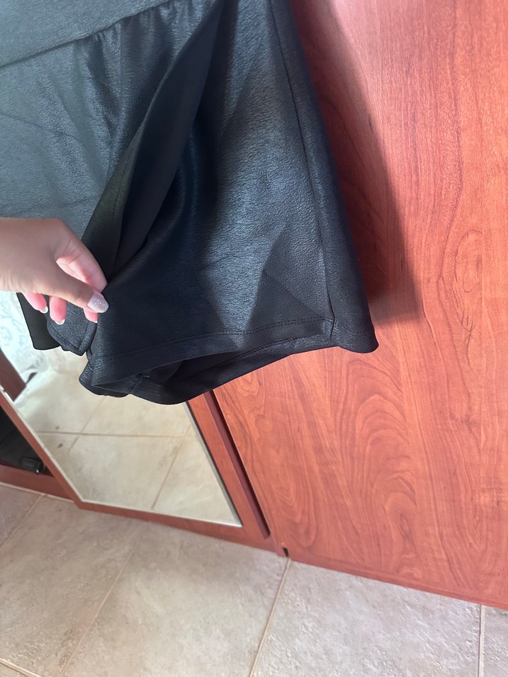 Siyah Deri Mini Etek - Görsel 4