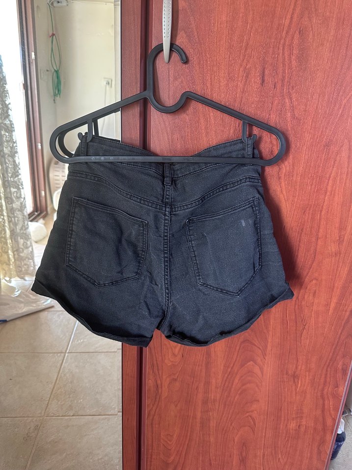 Kadın Siyah Mini Kot Şort - Görsel 4