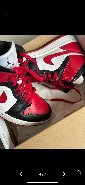40 Beden kırmızı Renk Air Jordan 1