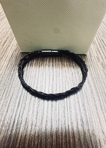 Siyah Örgü Erkek Bileklik - Görsel 2