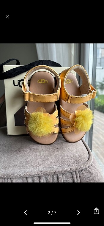Ugg Sandalet