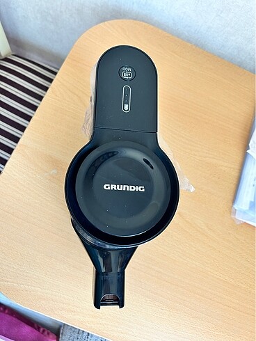 Grundig Vcp 5131 Şarjlı Dikey Süpürge
