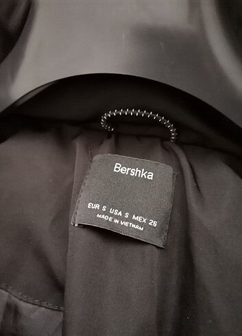 Bershka Bershka şişme mont 