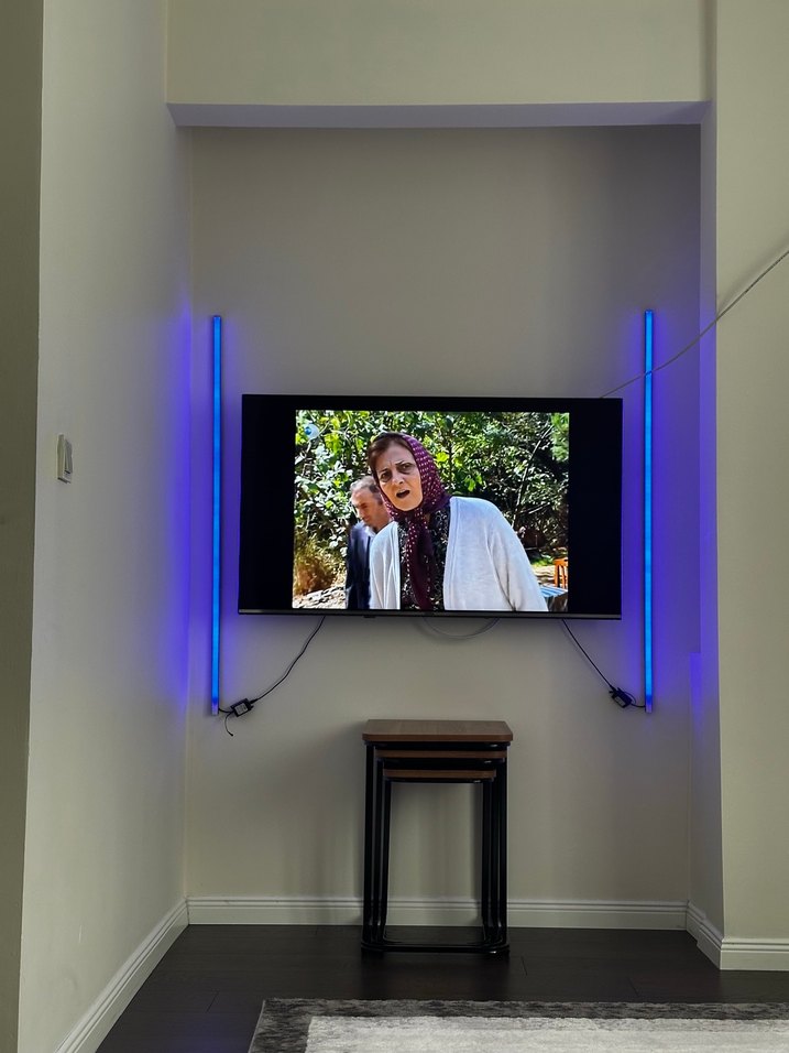 Çok Renkli Duvara Monte Monitör - Görsel 4