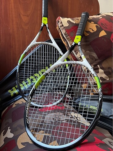 Beden Renk Hottrick tenis raketi ve willson toplaro