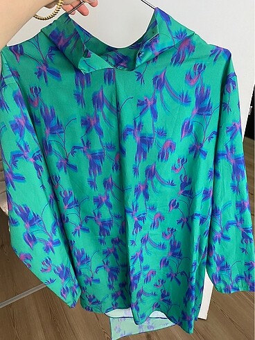 Mango Önü yırtmaçlı sifon tunık