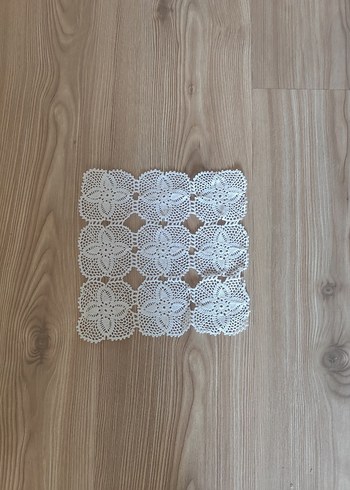 El Yapımı Beyaz Dantel Masa Örtüsü(170x170 cm) - Görsel 3