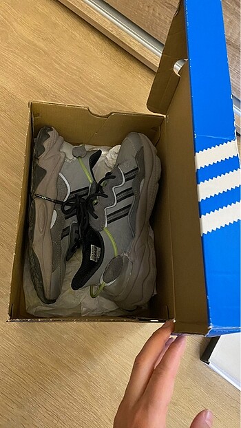 Adidas ozweego spor ayakkabı