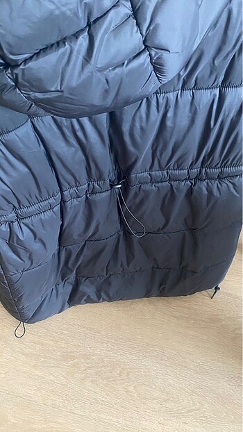 s Beden Zara siyah yelek yepyenidir oversize kalıptır 36-40 arasına olur