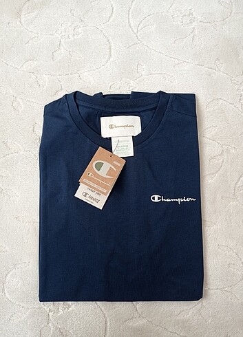 Champion Tshirt