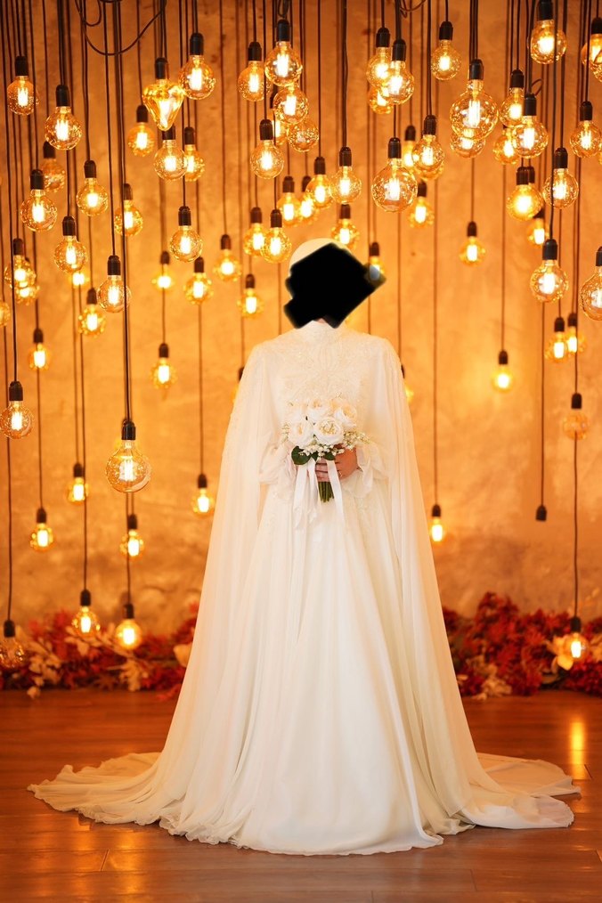 ÖZEL DİKİM PELERİNLİ GELİNLİK - Görsel 5