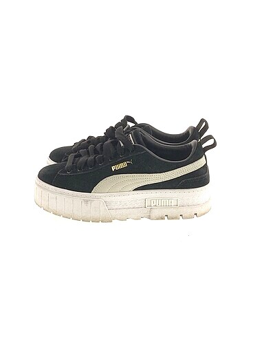 Puma Spor Ayakkabı %70 İndirimli.
