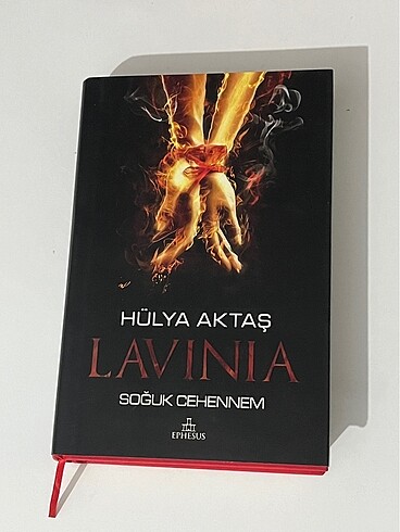 Lavinia Soğuk Tutku / Hülya Aktaş