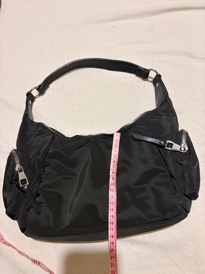 Stradivarius Siyah Kadın Omuz Çantası - Görsel 2