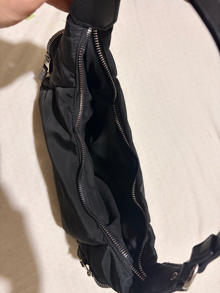 Stradivarius Siyah Kadın Omuz Çantası - Görsel 4