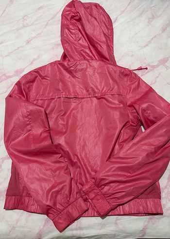 Bershka Parlak Pembe Fermuarlı Yağmurluk - Görsel 4