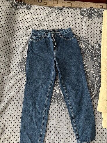 LCW mom jean