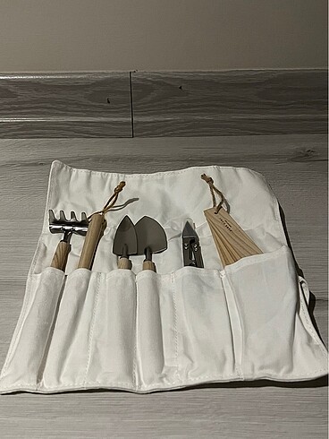 ZARA HOME BAHÇE SETİ