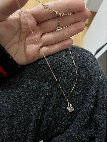 Beden pembe Renk Orijinal iconic swan swarovski kolye