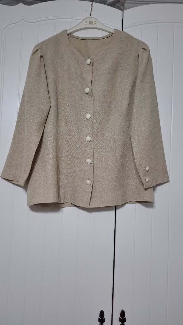 Bej Uzun Kollu Keten Kadın Takım Elbise - Görsel 3