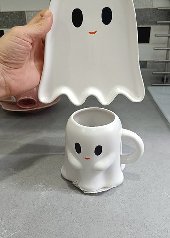 Sevimli Hayalet Tasarımlı Beyaz Kupa ve Tabak - Görsel 5