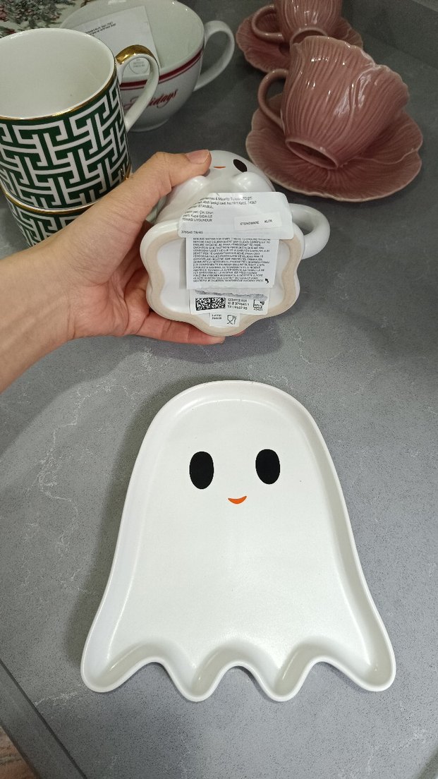 Sevimli Hayalet Tasarımlı Beyaz Kupa ve Tabak - Görsel 3