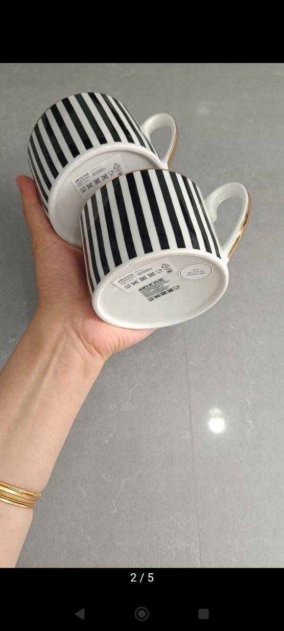 2 adet fiyatı Siyah Beyaz Desenli Altın Kenarlı Kupa - Görsel 2