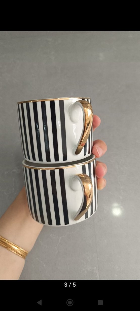 2 adet fiyatı Siyah Beyaz Desenli Altın Kenarlı Kupa - Görsel 3