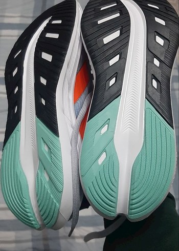 Gri Adidas Erkek Koşu ve Antrenman Ayakkabısı - Görsel 2