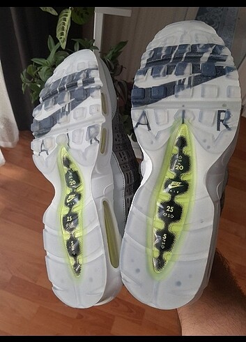 45 Beden Nike 45 Air Max 95