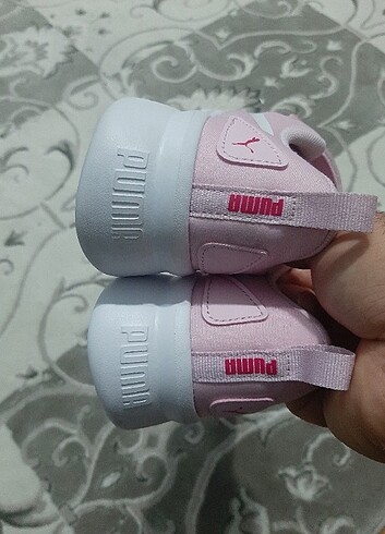33 Beden pembe Renk Puma 33 sıfır yazlik