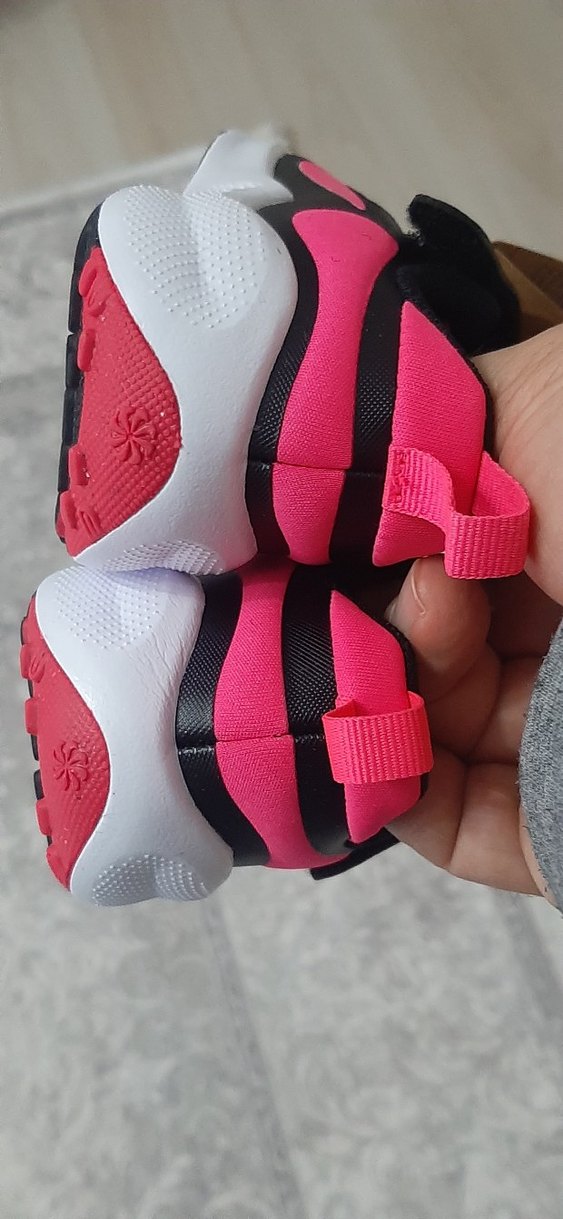 Nike Siyah-Pembe Kız Çocuk Spor Ayakkabı 27 Revolution 7 - Görsel 5