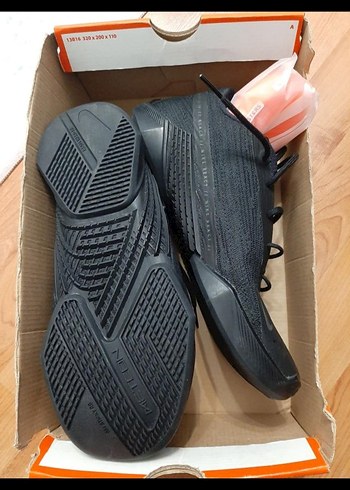 Siyah Erkek Koşu ve Antrenman Ayakkabısı 42  Nike türbe metcon - Görsel 4