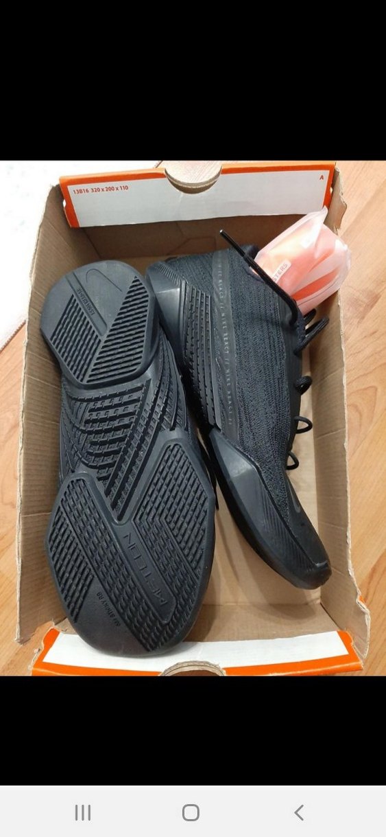 Siyah Erkek Koşu ve Antrenman Ayakkabısı 42  Nike türbe metcon - Görsel 4