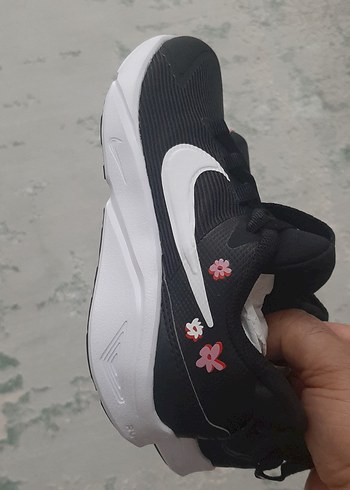 Nike Nike 34 star runner 4 Siyah Spor Ayakkabı