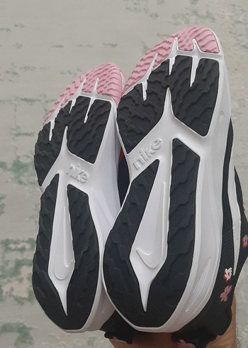 34 Beden Nike 34 star runner 4 Siyah Spor Ayakkabı