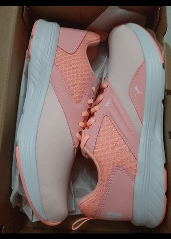 Puma Pembe Nrgy Kadın Spor Ayakkabı puma 38 hafif