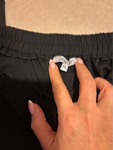Siyah kumaş pantolon - Görsel 3