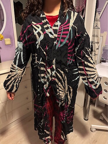 LC Waikiki Kimono