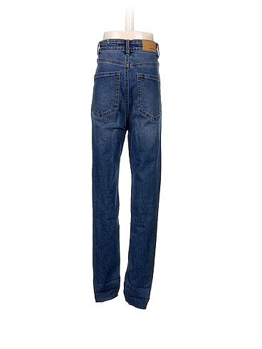 34 Beden Stradivarius Jean / Kot %70 İndirimli.