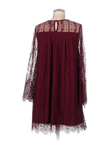 34 Beden H&M Kısa Elbise %70 İndirimli.