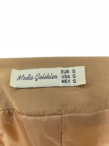 s Beden çeşitli Renk Diğer Trenchcoat %70 İndirimli.