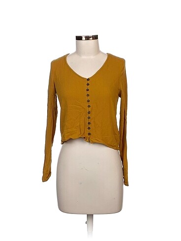 Stradivarius Bluz %70 İndirimli.